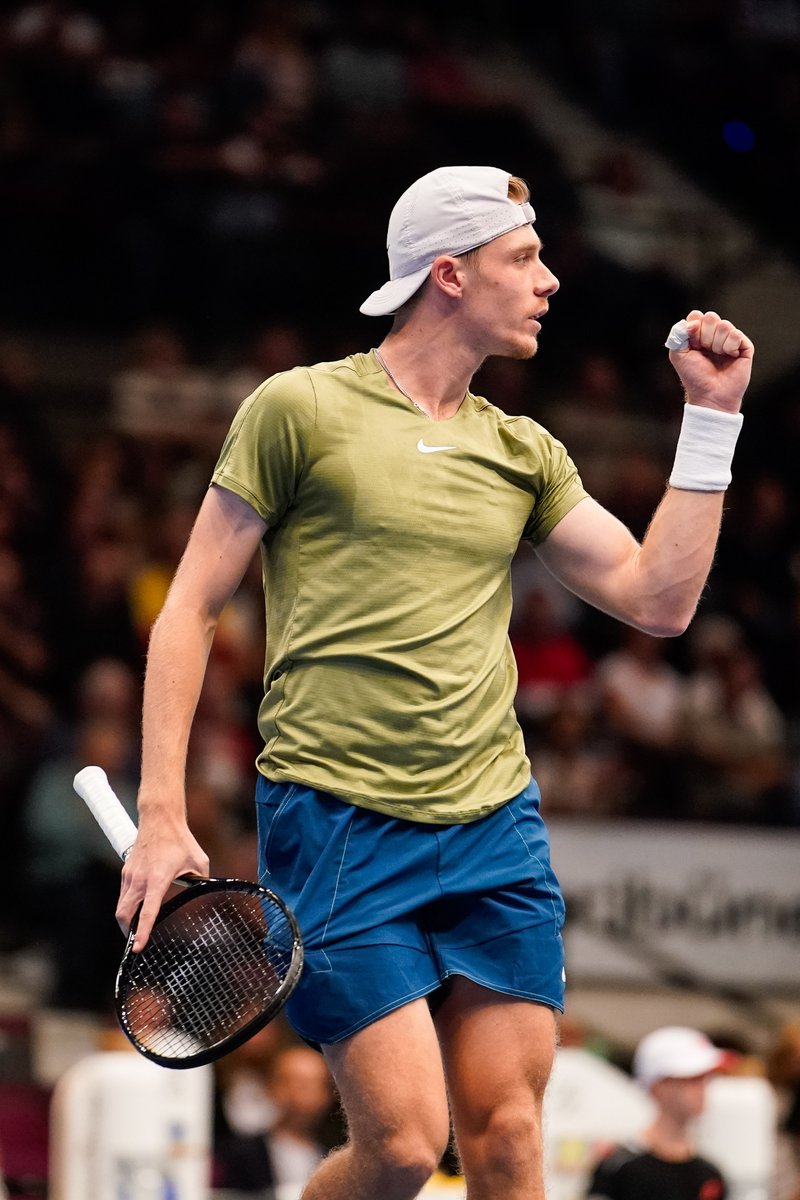 Welcome to Round 2⃣ of #ErsteBankOpen 2022, @denis_shapo ! The Canadian defeats Jurij Rodionov 6-4 6-4 at @StadthalleWien. #ATPVienna #ATP500