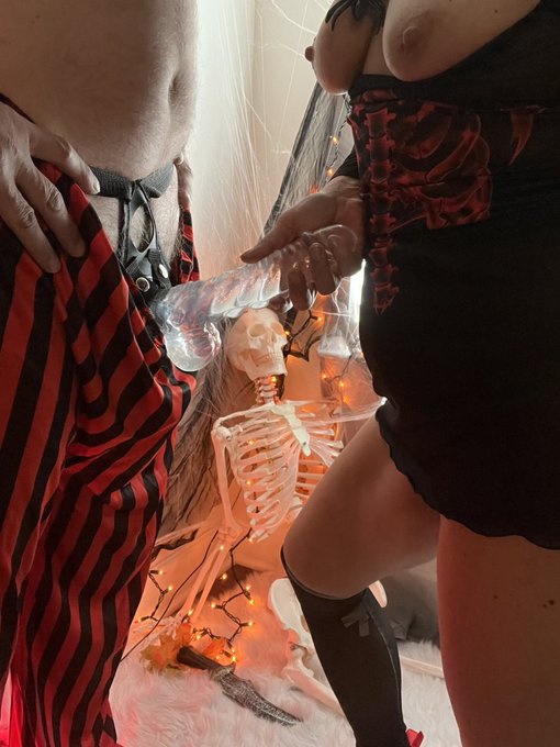 See my new video on https://t.co/8JJIULv52i #pornhub #naughty #dirtypirate #dildo #hotgirlhalloween @Pornhub<a href="/tag/pornhub"class="tags">#pornhub</a><a href="/tag/naughty"class="tags"><span>#naughty</span></a><a href="/tag/dildo"class="tags"><span>#dildo</span></a><a href="/tag/dirtypirate"class="tags"><span>#dirtypirate</span></a><a href="/tag/hotgirlhallowee"class="tags"><span>#hotgirlhallowee</span></a>