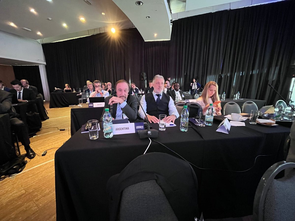 FIFProAmerica's tweet photo. Presentes en la Asamblea General 2022 de @FIFPRO en #Montevideo 🇺🇾

Una gran instancia para conversar y debatir sobre los desafíos de los futbolistas del mundo en los próximos años.
 
#FIFPROGA22 https://t.co/6r7PEem3v2
