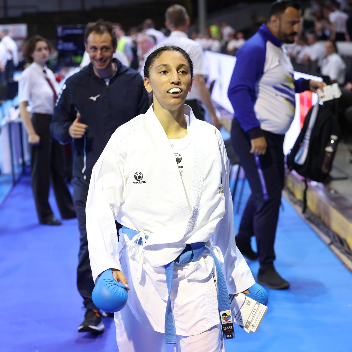 J-1 #KarateKonya2022 🇹🇷
𝙃𝙤𝙪𝙙𝙖, 𝙩𝙤𝙪𝙩 𝙨𝙞𝙢𝙥𝙡𝙚𝙢𝙚𝙣𝙩
15 ans
6ème mondiale
1 sélection ➡ vice-championne d’Europe 🥈

Dès demain, 𝙃𝙤𝙪𝙙𝙖 reprendra le chemin des tatamis, mondiaux cette fois… 🤩On ne serait pas étonnés de la voir revenir 𝙊𝙍née d’une médaille 🙄