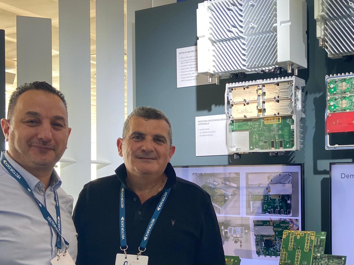 6WINDsoftware's tweet photo. [Event] Our team is at #FYUZ22! Stay connected and share your thoughts on Virtualized and Cloud-Native Networking. Read how 6WIND demo'd a high-performance Virtual Cell Site Router enabling efficient and optimized Open RAN deployments: https://t.co/zphYP9dUX7 https://t.co/o64fO8aQuZ