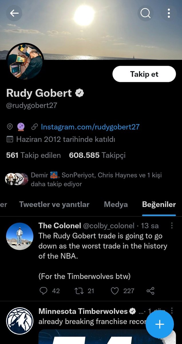 Rudy Gobert, kendisini Timberwolves'a getiren takasın NBA tarihindeki en kötü takası olacağını söyleyen bir tweet'i beğendi.
