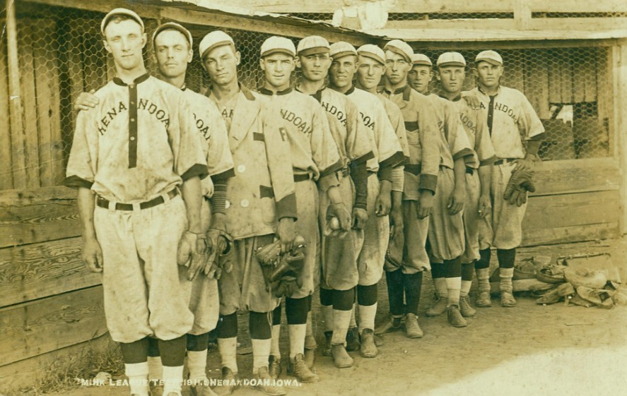 Iowa History tweet media