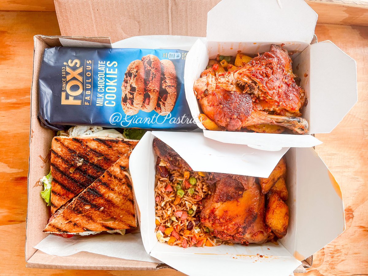 giantpastries's tweet photo. Food gifts are the best gifts tbh! ❤️❤️ #lagos #foodgiftbox https://t.co/hjymS5JhwE