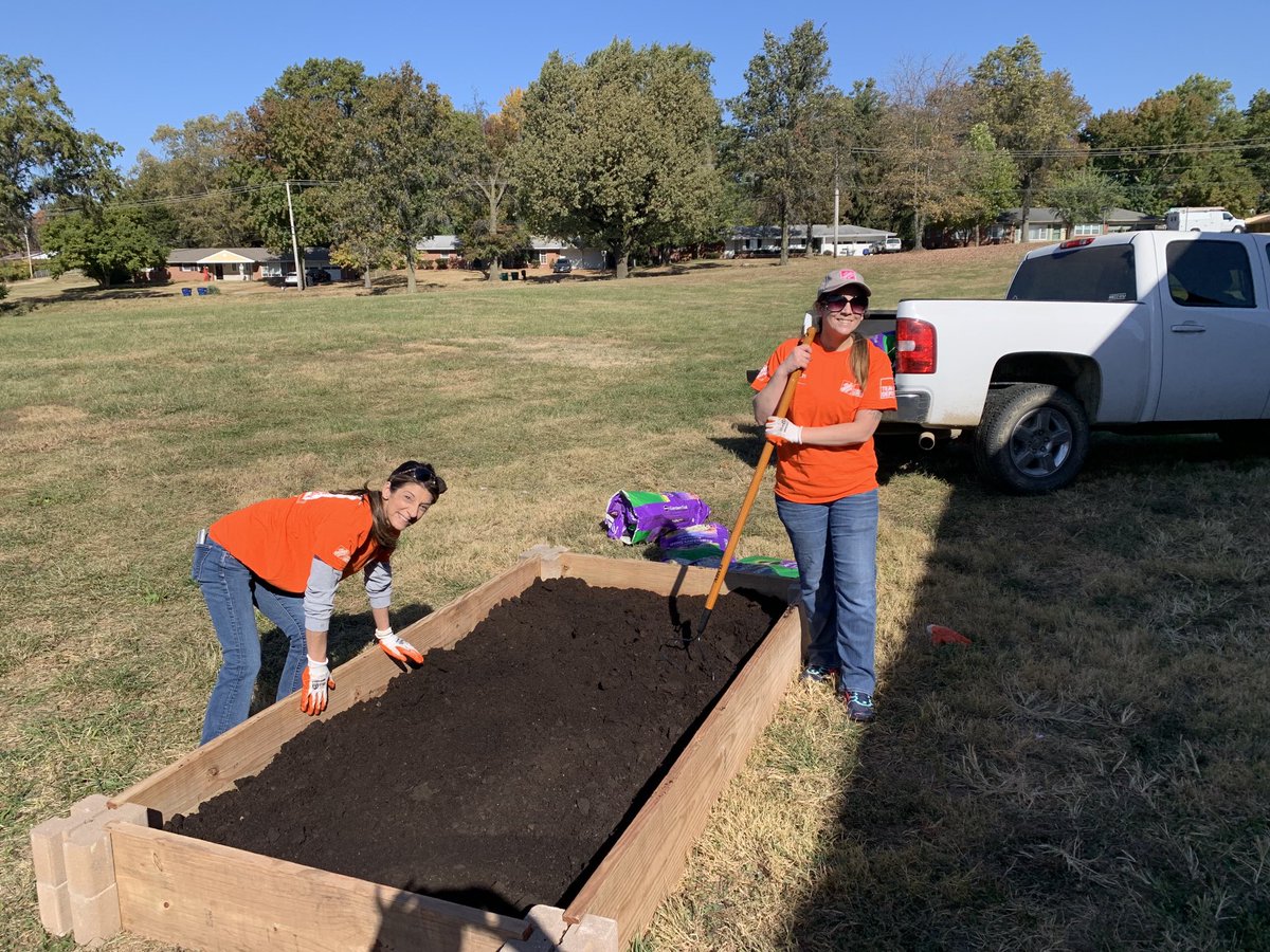 Nancy Henry tweet media