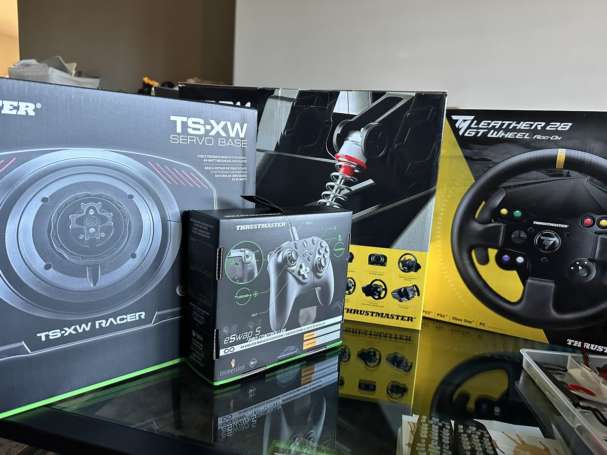 Finally back in front of my set up and about to unbox all of this !! @TMThrustmaster 😍😍