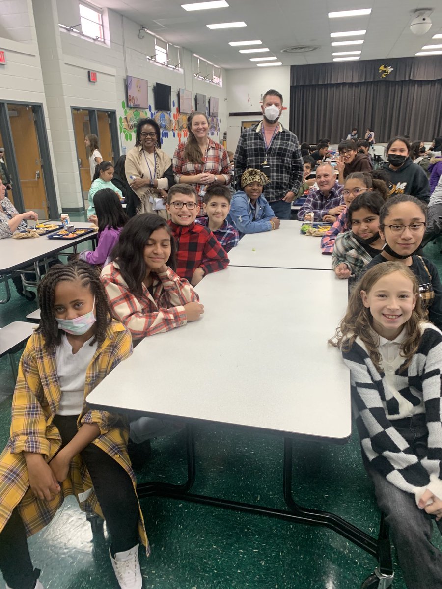Fred Lynn Hornets show their spirit against the bullies. When its flannel we’re wearing its peace we’re channeling! #Flhornets #Bullyawarenessmonth