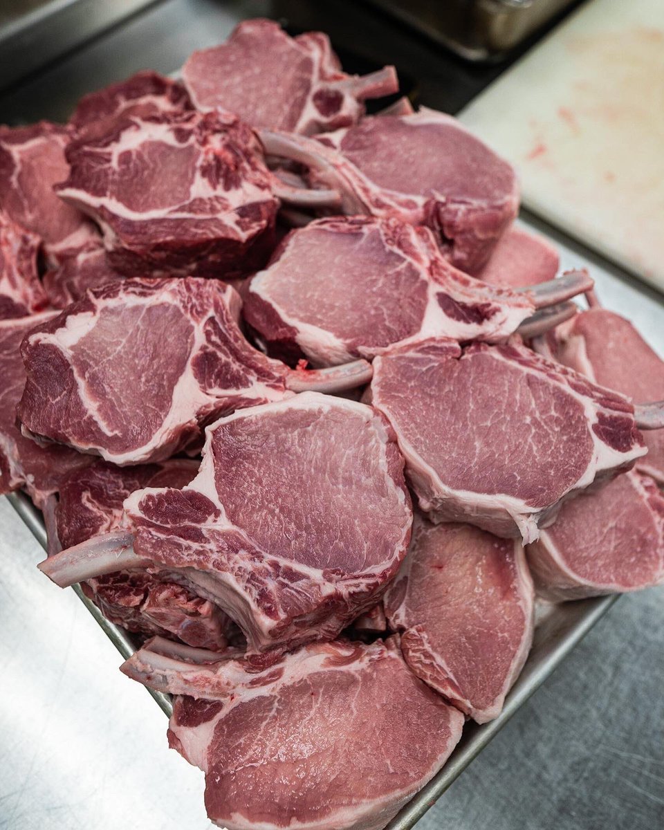 russellsbothell's tweet photo. The best meals start with the best ingredients. 🔪🔪🔪 #RussellsRestaurant https://t.co/WF3AJREb2R