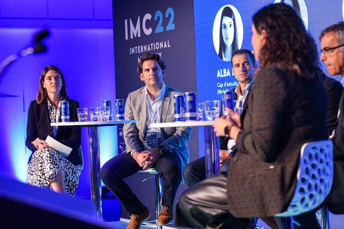 International Mobility Congress (@imc_congress) on Twitter photo Sessions d'avui #IMC22!
📍AUDITORI:
👉Digitalització al servei de les persones
👉Finançament i recursos cap a la mobilitat sostenible
📍FÒRUM:
👉<a href="/EITUrbanMob/">EIT Urban Mobility</a> innovations showroom
👉El futur de la mobilitat sostenible
👉Manifest de la logística urbana
ℹ️ imcmobilitycongress.com/programa-imc22/ Sessions d'avui #IMC22!
📍AUDITORI:
👉Digitalització al servei de les persones
👉Finançament i recursos cap a la mobilitat sostenible
📍FÒRUM:
👉<a href="/EITUrbanMob/">EIT Urban Mobility</a> innovations showroom
👉El futur de la mobilitat sostenible
👉Manifest de la logística urbana
ℹ️ imcmobilitycongress.com/programa-imc22/