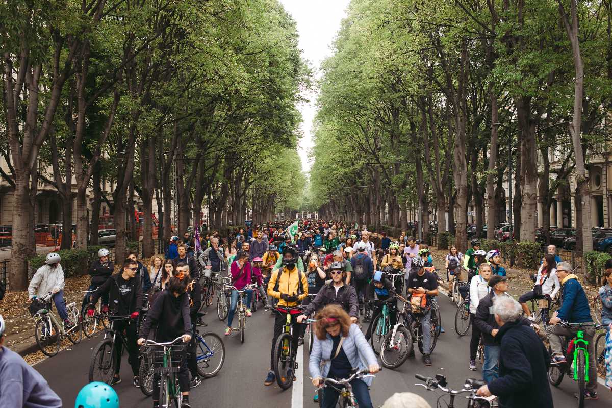 bikeitalia_it's tweet photo. #Torino, il ritorno del Bike Pride è stato un successo
https://t.co/OtVspQmAoI
@bikeitalia_it | @Bikepride
#BikePride https://t.co/hRoTbmpgzd