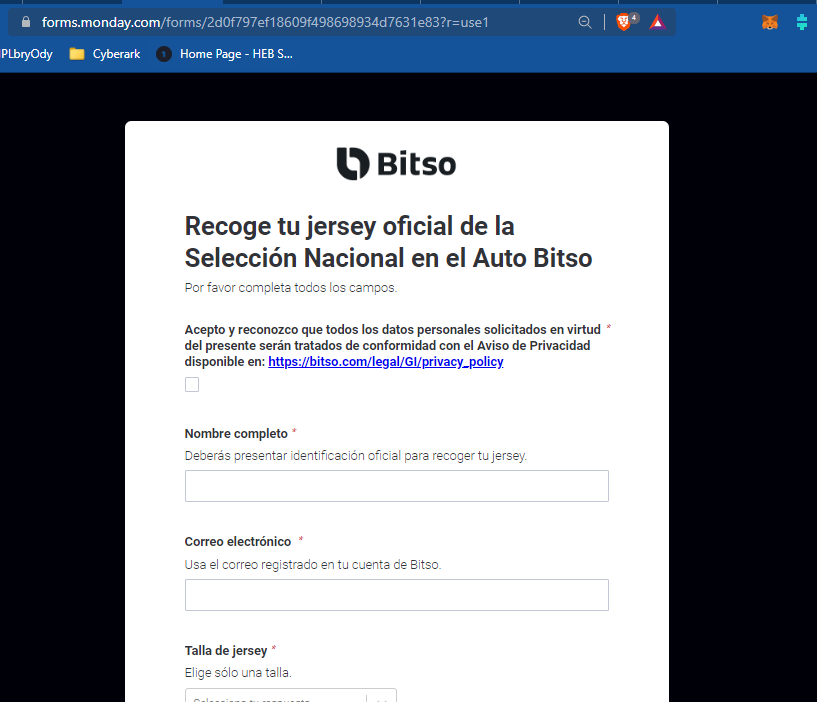 cryptomortales's tweet photo. Hey tio @Bitso hoy a una amiga le llego este correo donde dicen repartir playeras , horarios y días en algunos estados de México.

Un link a formulario con nombre,correo, talla y si un tercero recoje la playera también agregar su nombre.

Es real? Fake? 
#bitso #mexico https://t.co/VEgpD8NSCe