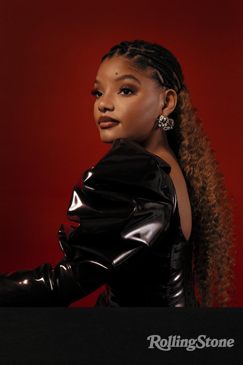 HalleBailey's tweet photo. thank you @RollingStone for including us with the legendary Isley Brothers ♥️✨ It’s an honor https://t.co/Emjd7qQpM5