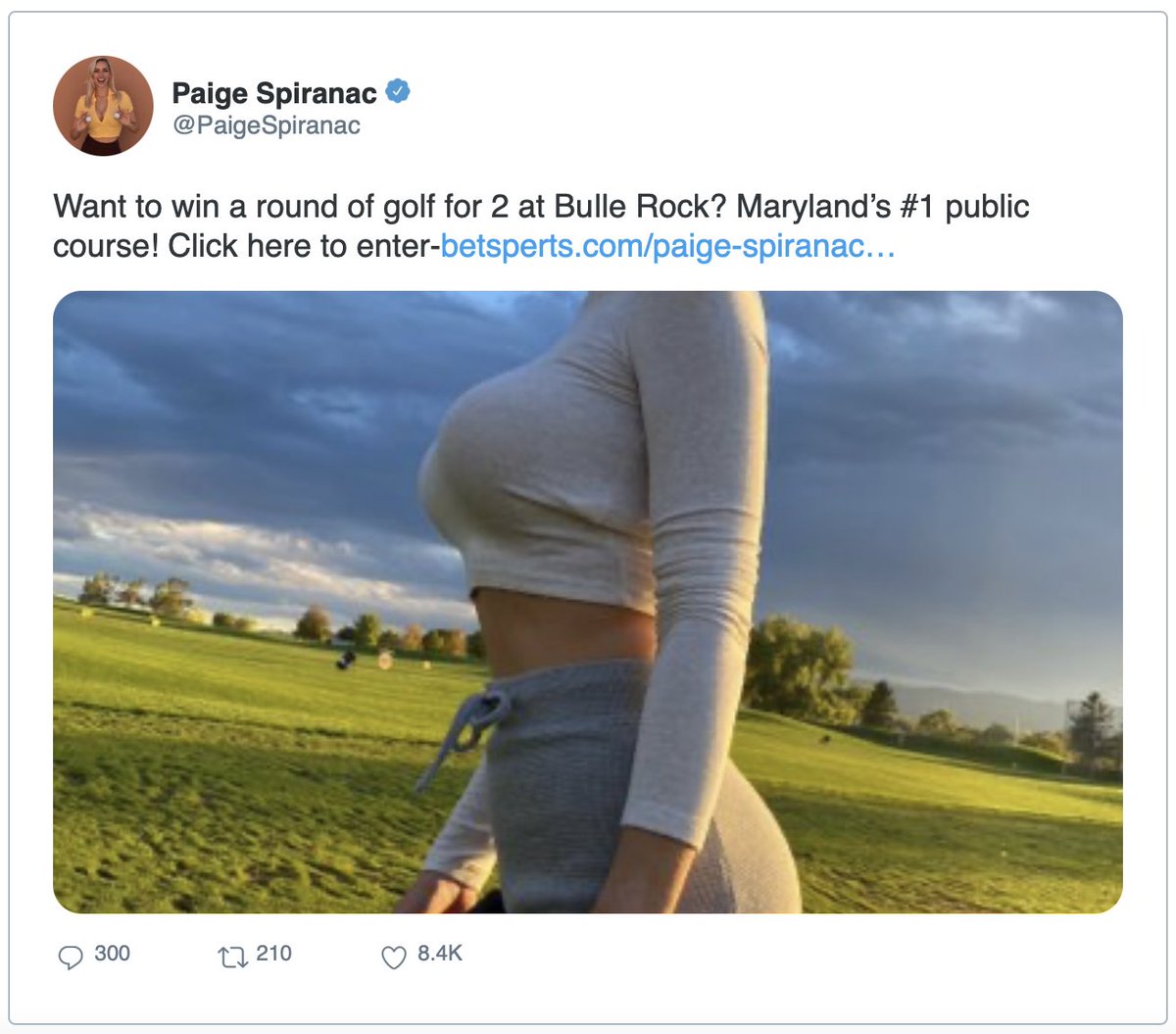 golfoholics's tweet photo. @PaigeSpiranac @BetspertsGolf This is what showed up in my inbox. Needless to say, the girls got my attention... https://t.co/23l0ezpFHp