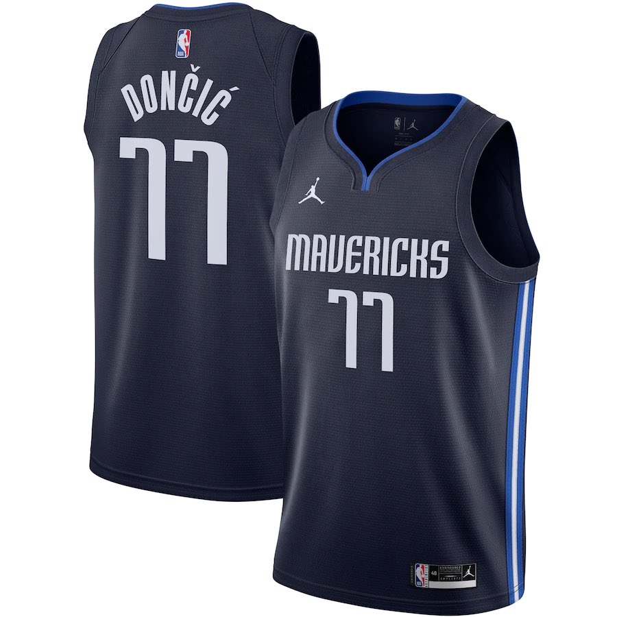 NationMffl's tweet photo. 🚨GIVEAWAY ALERT🚨

The first 300 people to like and retweet this post will have a chance to win a Luka Doncic OR Christian Wood jersey of their choice!

Rules: 

1. Like and RT
2. Follow our account

#MFFL https://t.co/IEF9gNagNe