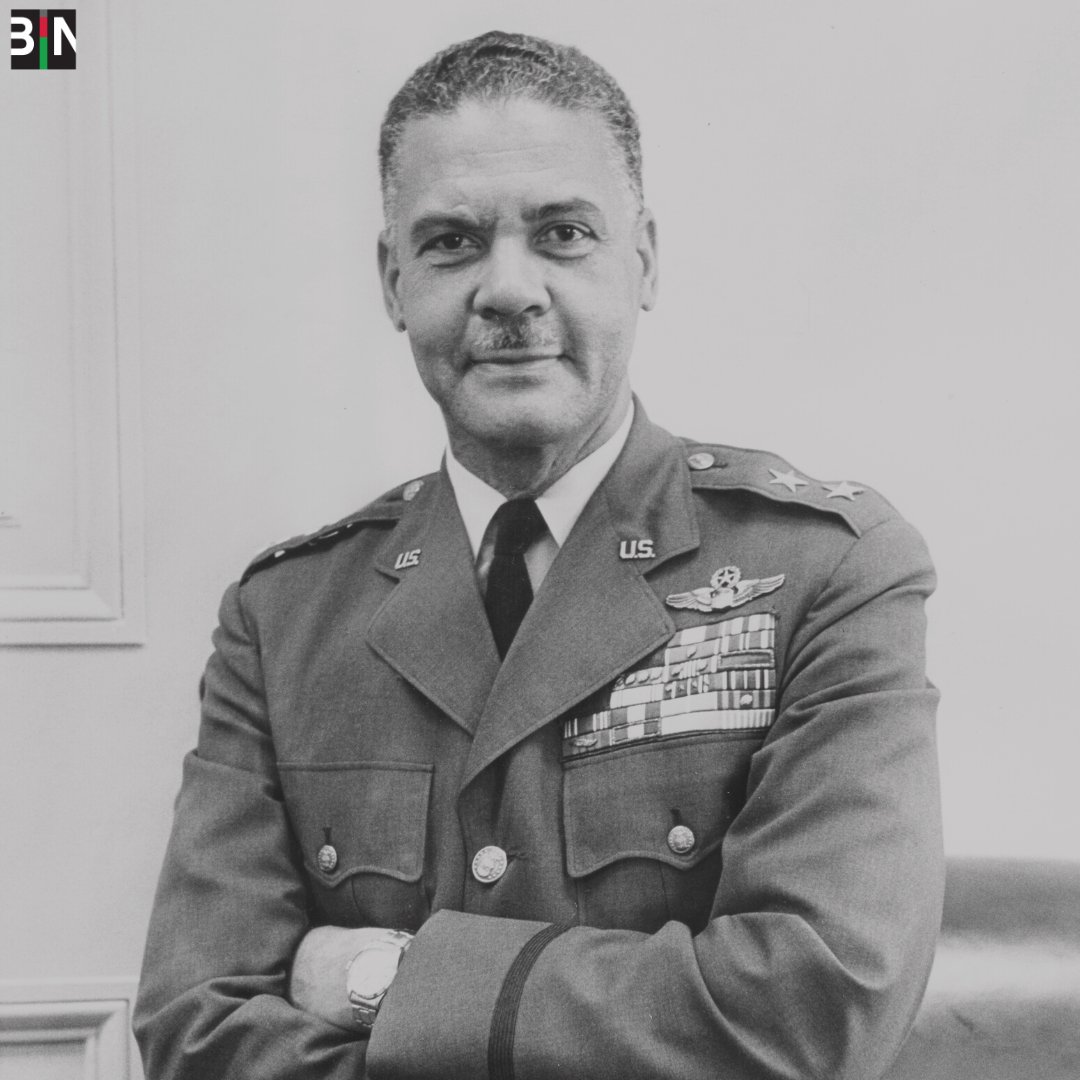 blackinfonet's tweet photo. #OnThisDay in 1940, #BenjaminODavis became the first African-American general in the U.S. military. 🪖 https://t.co/dou4Ucadp5