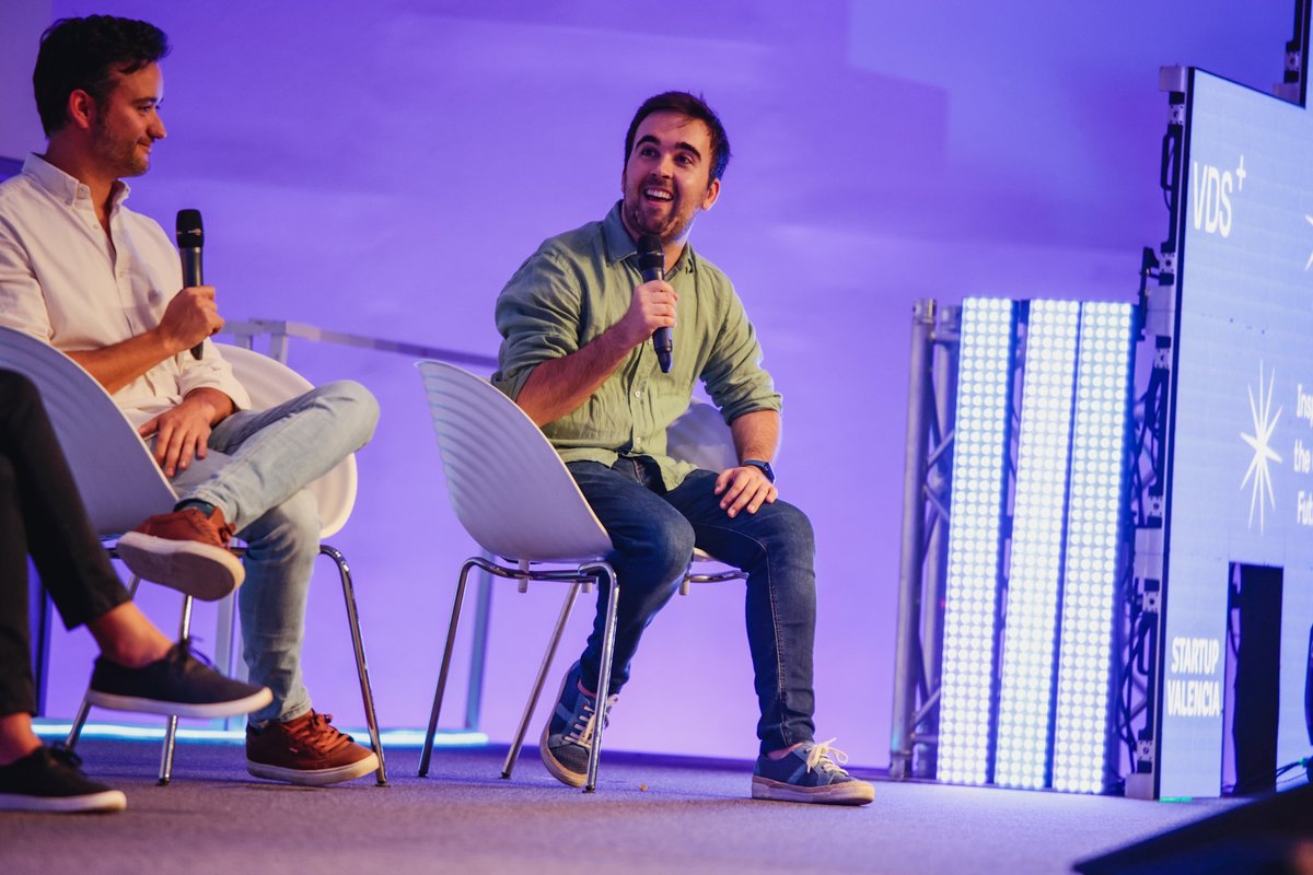 📣 Don't miss the last round table of the day at the Summit Pro Stage!

<a href="/a_verdoy/">Álvaro Verdoy</a>, Alberto López, Cristina Vila and <a href="/htorras/">Helena Torras</a> talk about the road from #scaleup to Pre-IPO 📈

Next on stage, #VDS2022 Pitch Competition Finals 🤟