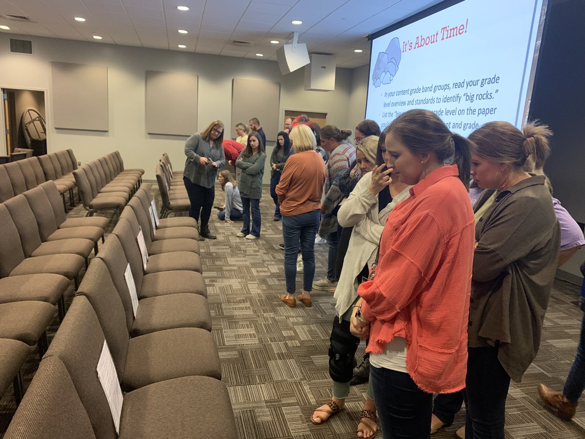 Lillie Lewis tweet media