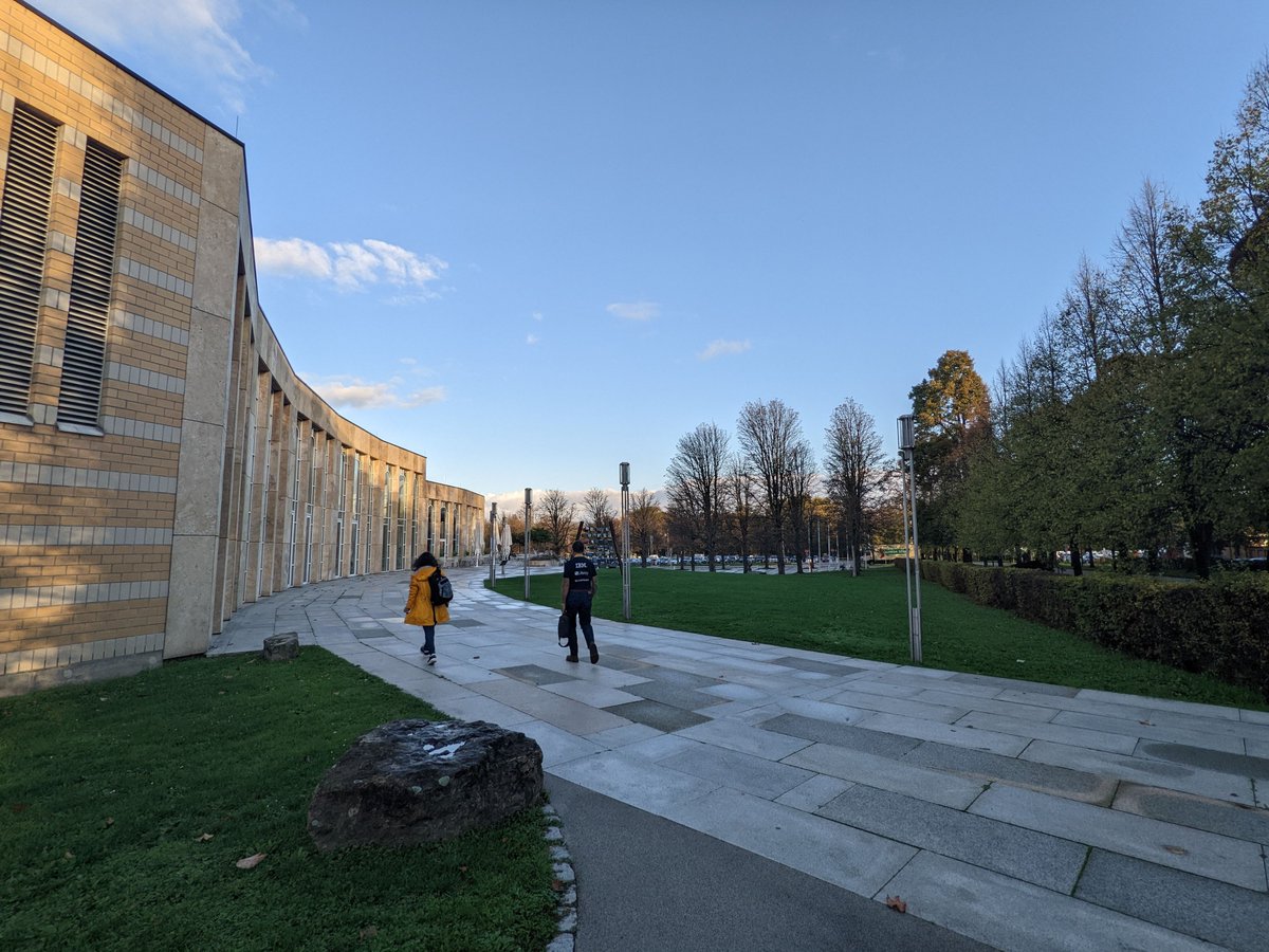 Eclipse Sirius tweet media