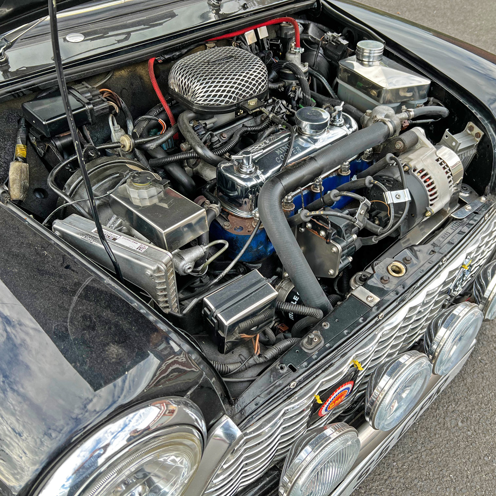 minisportltd's tweet photo. The journey begins...
This Black Limited Edition Mini has joined us for a front end restoration!
Keep your eyes peeled for updates as it begins its transformation👀
#mini #minirestoration #minisport #minispecialist https://t.co/QSeJ3ngYyz
