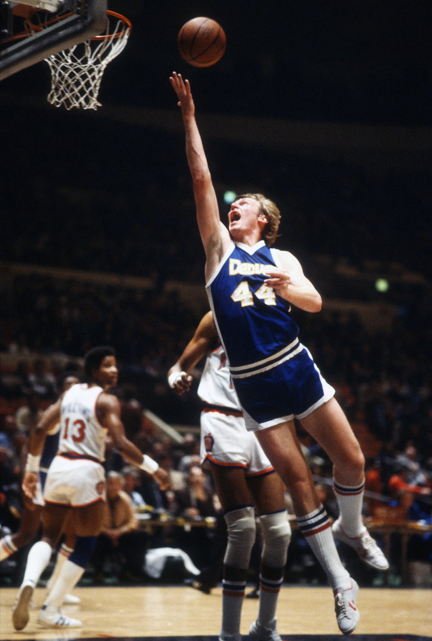 Happy Birthday to Hall of Famer and Nuggets legend Dan Issel! 