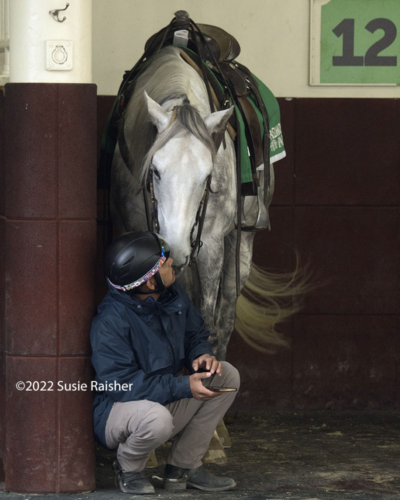 ponyace's tweet photo. Between races at #BelmontAtTheBigA on Sunday, 10.23.22. https://t.co/L7dIlwHevf