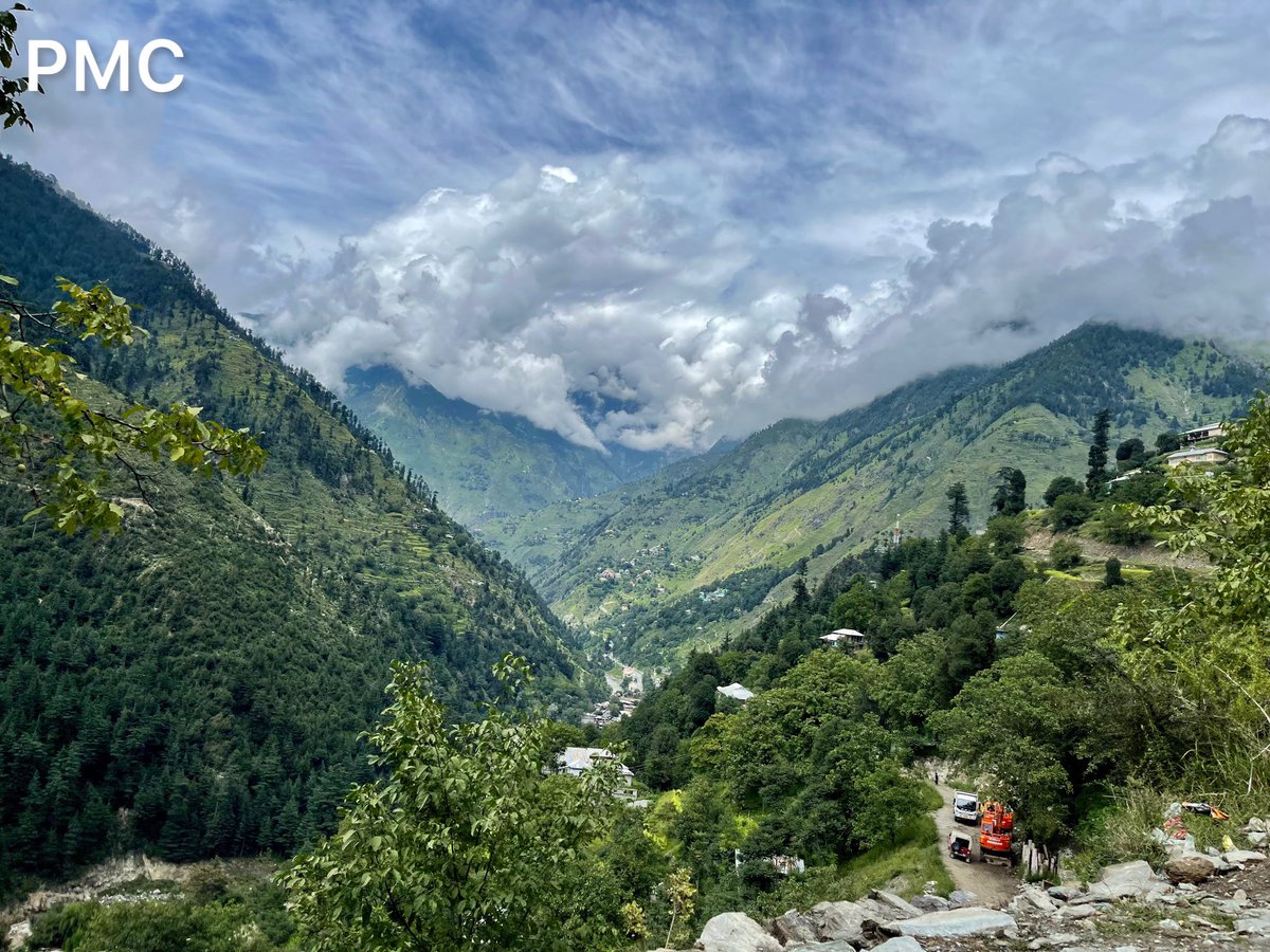 attashah787's tweet photo. Manoor Valley.

#pakistan #nature #beauty #landscape #mountains #trekking #hiking #paragliding #camping #foryou #joinus #tripplan #touroperator #tourguide #highaltitude #offroadtours #roadtours #byairtours #couplestours #customisedtours #adventure #offroads #leisuretime #serenity https://t.co/91oOuxNoMg