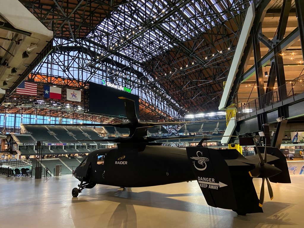 Commanders' Classic (@commandersclsc) on Twitter photo The S-97 RAIDER has arrived at <a href="/GlobeLifeField/">Globe Life Field</a>!
This transformational helicopter leverages Sikorsky’s X2 technology and informs <a href="/LockheedMartin/">Lockheed Martin</a>‘s offering for the Army’s Future Attack Reconnaissance Aircraft (FARA) competition, RAIDER X! The S-97 RAIDER has arrived at <a href="/GlobeLifeField/">Globe Life Field</a>!
This transformational helicopter leverages Sikorsky’s X2 technology and informs <a href="/LockheedMartin/">Lockheed Martin</a>‘s offering for the Army’s Future Attack Reconnaissance Aircraft (FARA) competition, RAIDER X!