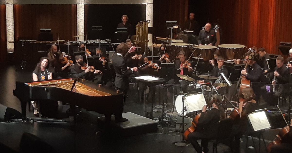 H_P_O's tweet photo. Thank you to those who joined us on Saturday for what was truly a magical concert, Jeremy Dutcher & The HPO. We are so grateful we could welcome you to the concert hall. Here are some photos from that beautiful evening!
#JeremyDutcher #LucasWaldin #HPO #HamiltonPhilharmonic https://t.co/Ej4PH6xTY0