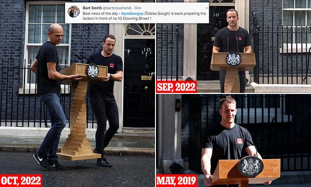 TheNorskaPaul's tweet photo. Hot #podiumguy is BACK 😆
Toby Gough, a sound engineer, been setting up the podium outside Downing Street since Theresa Mays days & back Tuesday morning for Liz Truss's swift No 10 exit speech 😂 https://t.co/PmABikrOrn