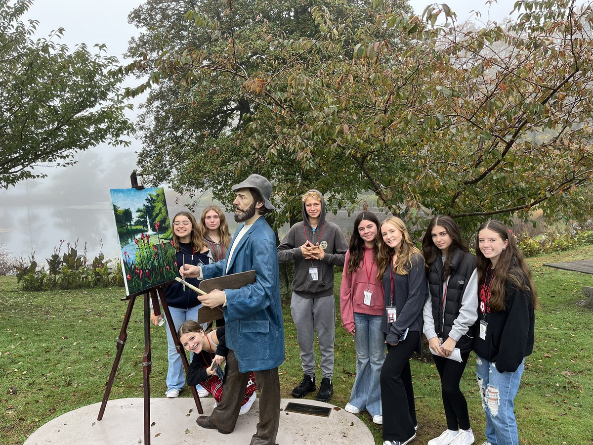 Art and English I students visit the Seward Johnson installment in Spring Lake! #WeRBeach #smallschoolsdoingbigthings #GoGulls