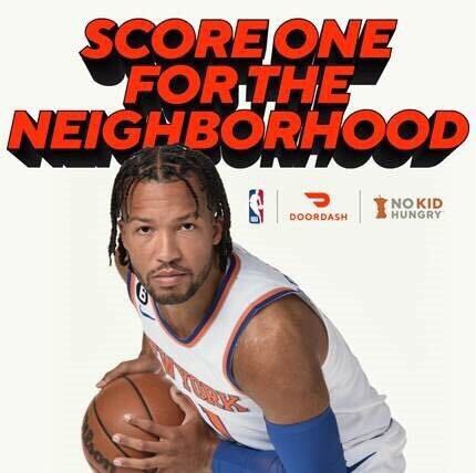 DoorDash's tweet photo. This season, the @NBA, @WNBA, and DoorDash are partnering with @nokidhungry to make an impact off the court. For every free throw made throughout the 2022 - ‘23 @NBA season and the 2023 @WNBA season, DoorDash will provide up to 40 meals for kids and teens facing food insecurity. https://t.co/y6q0zfXKOE