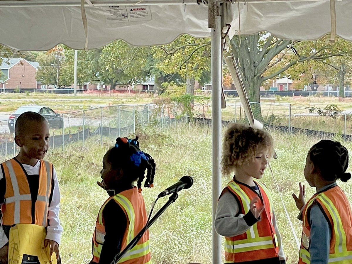 akatemom50's tweet photo. Groundbreaking for the new Newport News Early Childhood Center! Great things are happening in Newport News!!!
@DHCDC @CityofNN https://t.co/kgDrksT1W4
