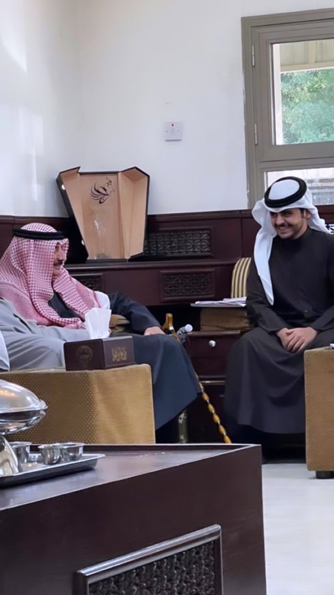 als7lool_'s tweet photo. رحمة الله عليك وطاب ذكرك 
كل مالديت لـ صورك القديمه 

والله إني فاقدك بالحيل وأدرك 
ما لـ ضحكي دون وجهك أي قيمة .. 

#الله_يرحمك 💔
#عامر_السحلول https://t.co/TX8iWhayWC