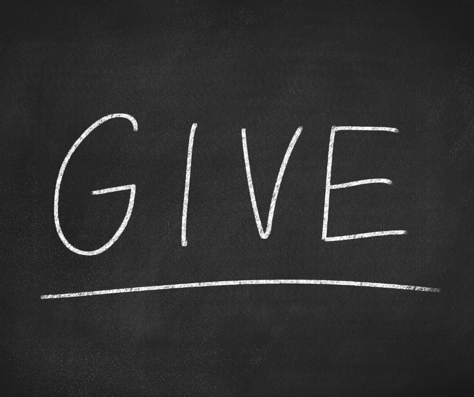tom_mcguinness's tweet photo. We celebrate our communities every October with our #GIVE campaign where we host fun events and activities that allow us to lead by giving back. This year, I'm offering a career coaching / mentoring experience that will benefit https://t.co/E9eCLKydVh  #Microsoft https://t.co/oWblit2NEe