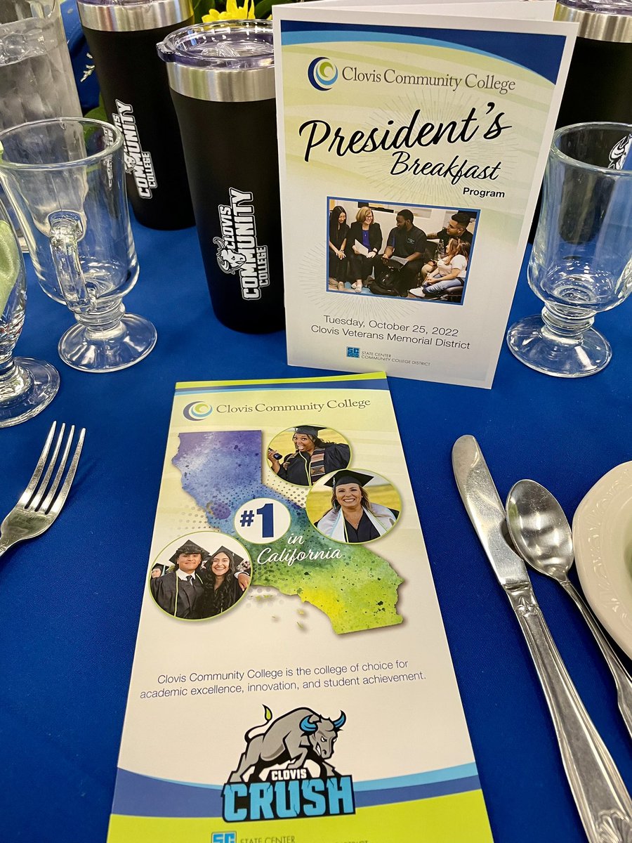 CVHEC_'s tweet photo. CVHEC repping today at the @ClovisCCC #PresidentsBreakfast where @ClovisPrez Lori Bennett delivers her final State-of-the-College address. John Spevak and @TomUribes with Linda Hoff (@fpu) @scccd @CalCommColleges
#numberoneintransfertofouryear #championofhighered
#cloviscrush https://t.co/ztXtLv5ttp