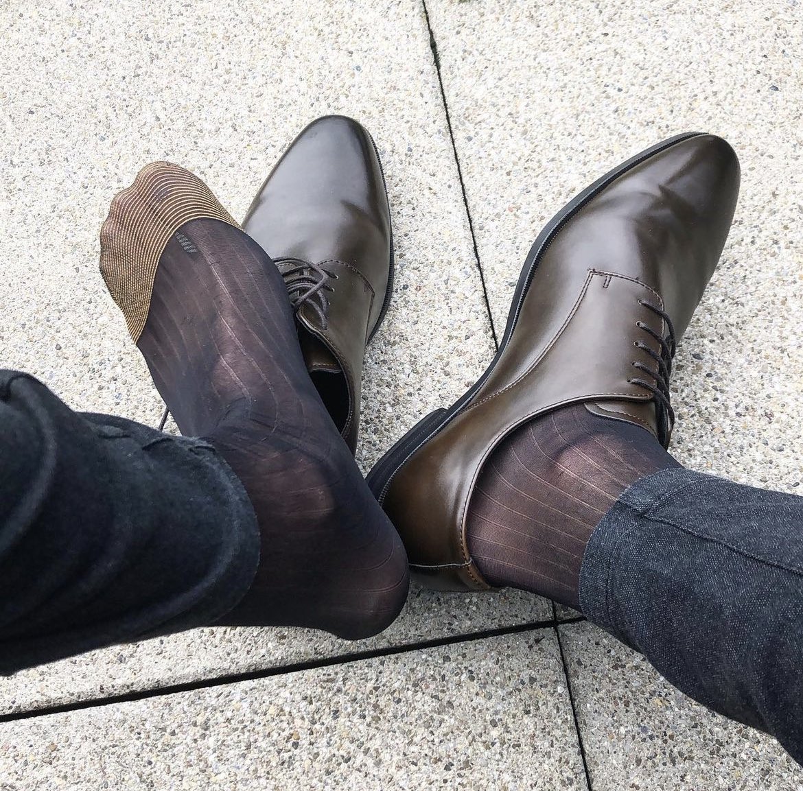 swiss_socksfeet's tweet photo. Wanna worship these ? 👉 https://t.co/OHKwyoW5Vr #cashmaster #cashmastergod #footmaster #footslave #footworship #master4slave #masterfeet #mensheersocks #sheersocks #socksmaster #socksworship #suitfetish https://t.co/0Ijt1pf596