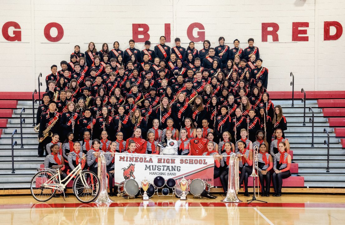 Our Mineola Marching Band has completed an undefeated season on LI.
This weekend they will head to Syracuse to compete in the NYSFB CHAMPIONSHIPS.
But first the last competition of the season @ Norwich HS