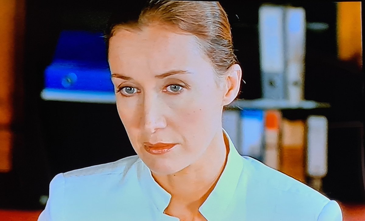 Sandrine2214's tweet photo. Des rediffusions qu'on adore 🥰
La série "Boulevard du Palais" ép: Rêve d'Afrique (2004) c'est ce mercredi 26 octobre à 9h15 sur la chaîne #PolarPlus .
Un vrai plaisir de retrouver @cathmarchal_off dans le rôle de Line Karvin 💜
Vraiment un excellent souvenir ❤️ https://t.co/5kgIKkE8zR
