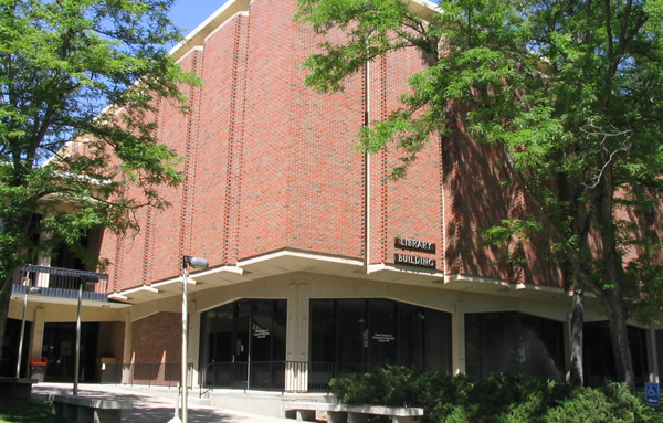 TRAILS_Montana's tweet photo. The @MSUBLib supports the university’s efforts toward meaningful education, enabling learners from diverse backgrounds to achieve intellectual, cultural, &amp; social enrichment. The library encourages &amp; supports intellectual inquiry from their campus community &amp; beyond. https://t.co/FPcTe6gjWS