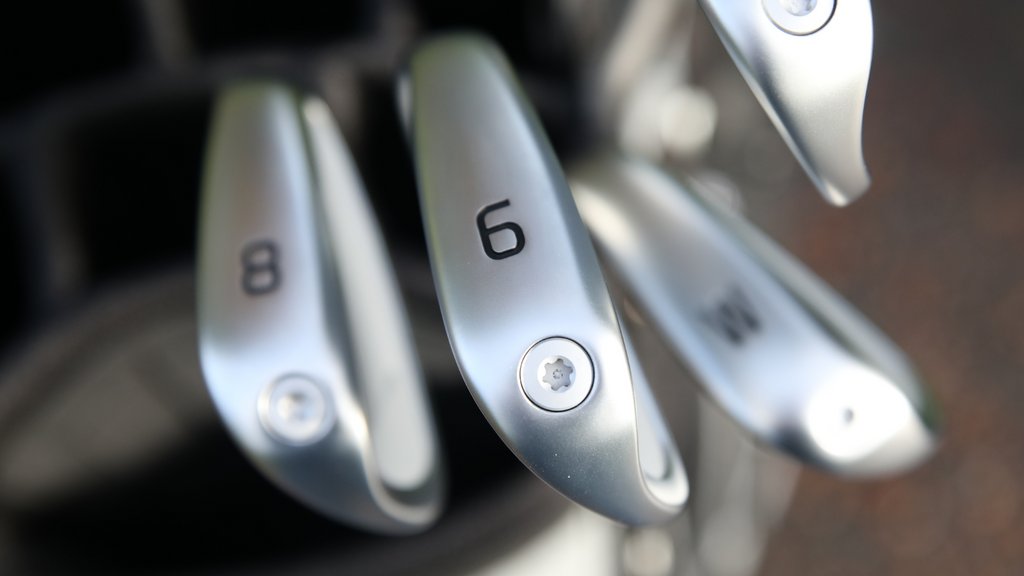 ClubhouseGolf's tweet photo. INTRODUCING @PINGTOUR i230 IRONS ‼️ Packed Performance. Tour Proven. 💪🏆️ Pre Order Now 👉️ https://t.co/2GnFRToU4O
The #i230 delivers consistent and predictable distance control with tighter dispersion for hitting precise yardages.
#PlayYourBest | #CustomEngineered https://t.co/8DpXZPPIum