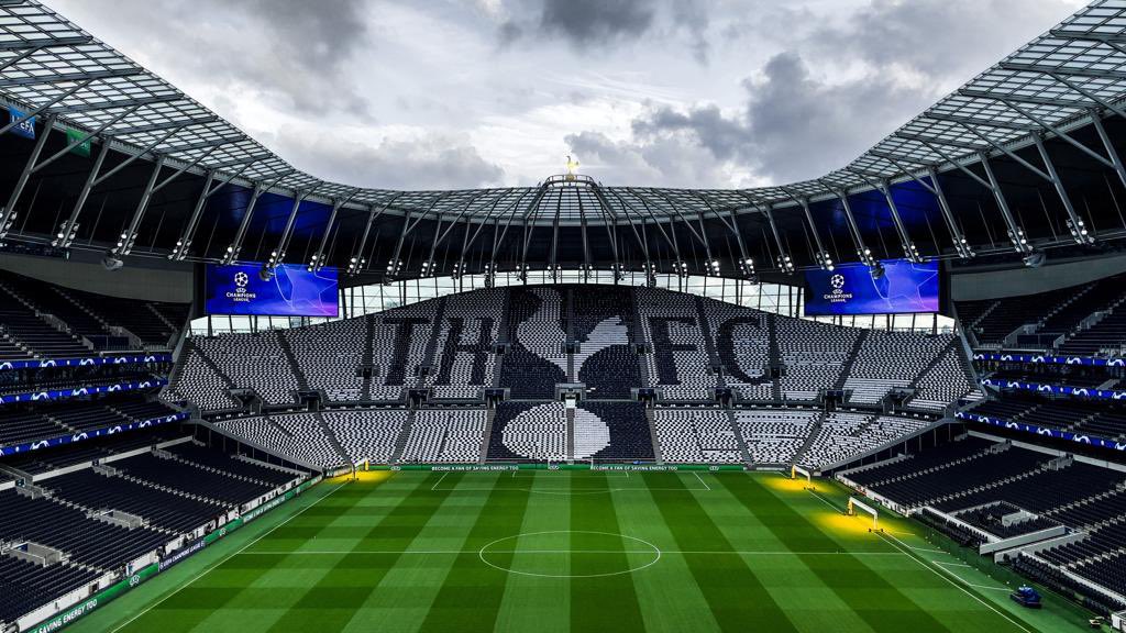 17,500 seats, over 30 volunteers and over 300 hours getting it ready.

Your final tifo for tomorrow is here 💙😍