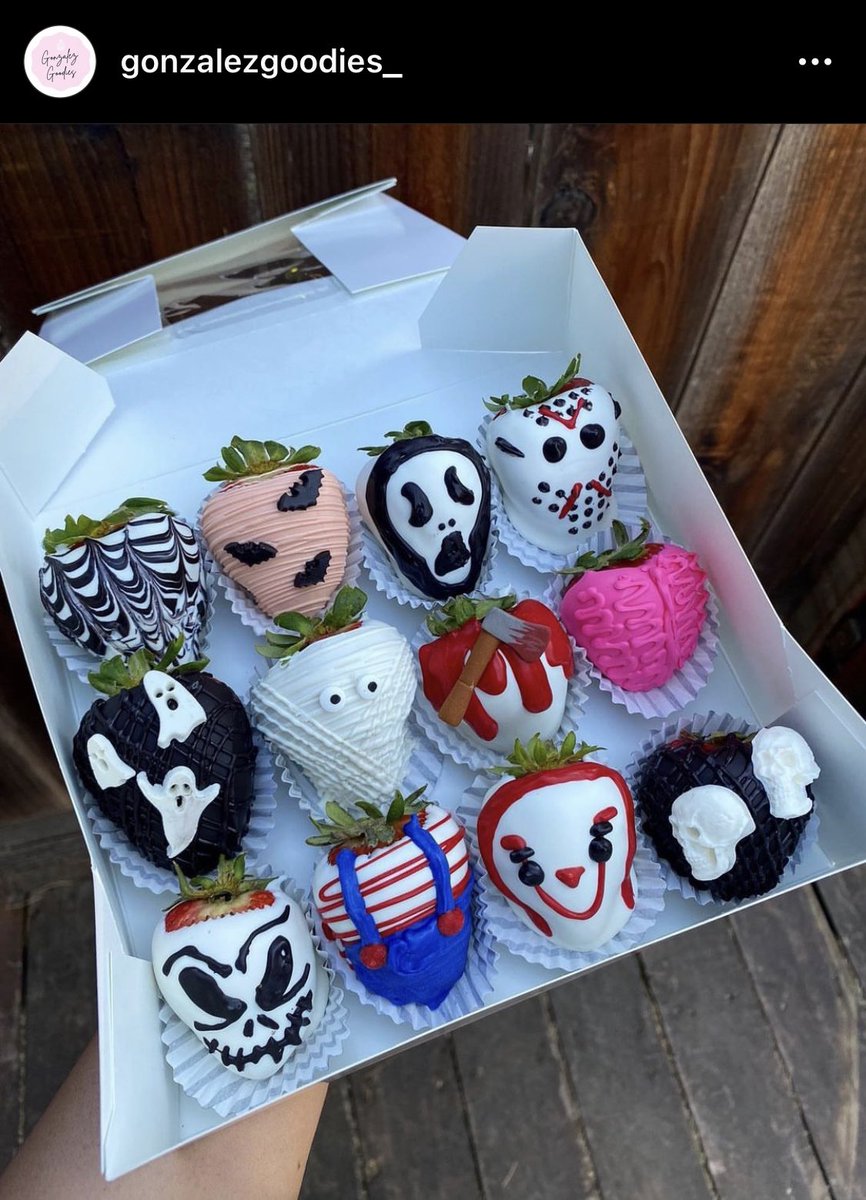 EL_TACO_NACO's tweet photo. 👻 Spooky Strawberry Basket Giveaway 🍓
 
El Taco Naco and Gonzalez Goodies are teaming up to give away 2 Strawberry Spooky Baskets.  🎃🍓 

 All one has to do is RT/like this post &amp; it may be you enjoying these amazing treats. Be sure to check out @gonzalezgoodies_ on IG 

 🫶🏻 https://t.co/pcLDtMPRlT