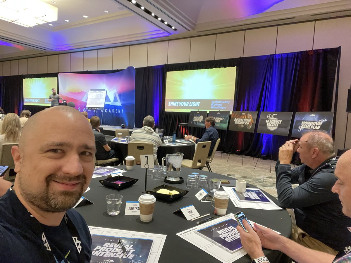 jonathanagee's tweet photo. Super pumped about the next 2 days of packed content with @SaaSAcademy and  @danmartell https://t.co/z405RPFU0i