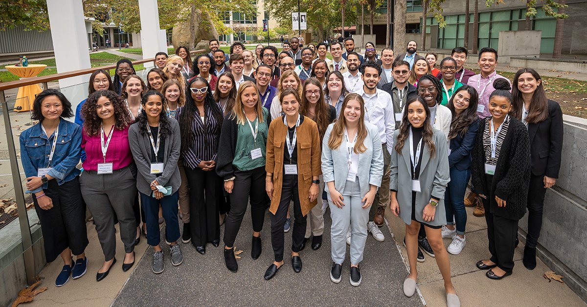 You're looking at future faculty⬇️In October, 40+ grad students from around the nation spent 2 days at <a href="/UCSanDiego/">UC San Diego</a> learning what it takes to make it as engineering profs. We partnered with <a href="/UMengineering/">Michigan Engineering</a> on <a href="/NextProf_Engin/">NextProf</a> to diversify future faculty: today.ucsd.edu/story/diversif…