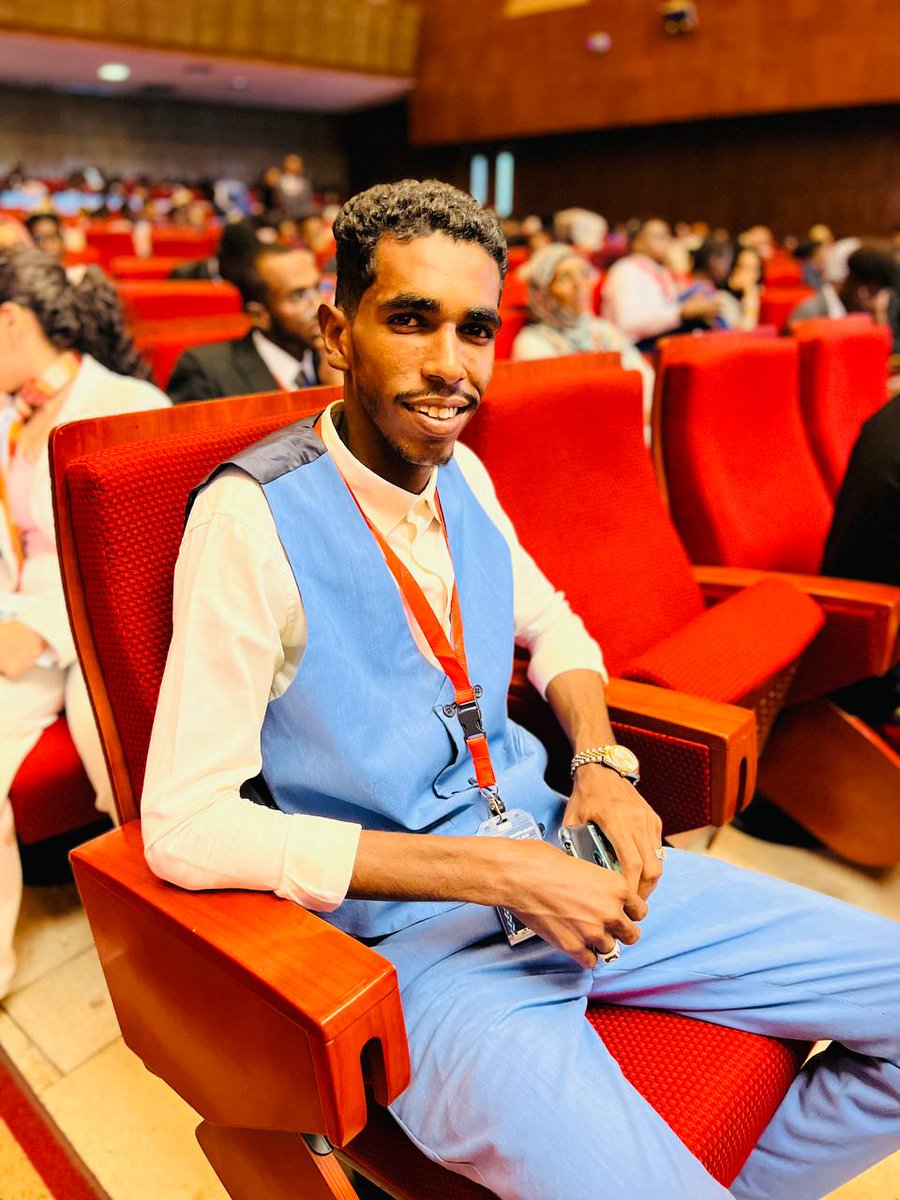 Thisahmedd's tweet photo. I am really happy to be head of delegation for SNGA 22 hosted by Al Ahfad Medical Students Association and I am so proud of our delegation RuMSA to good representitive.❤️

  Do wait luck to do great things, work hard 🙌🏼

This's new Beginnegs 🥳

@whosudan
#SNGA22
#SRHRinsudan https://t.co/at7WKUrMnA