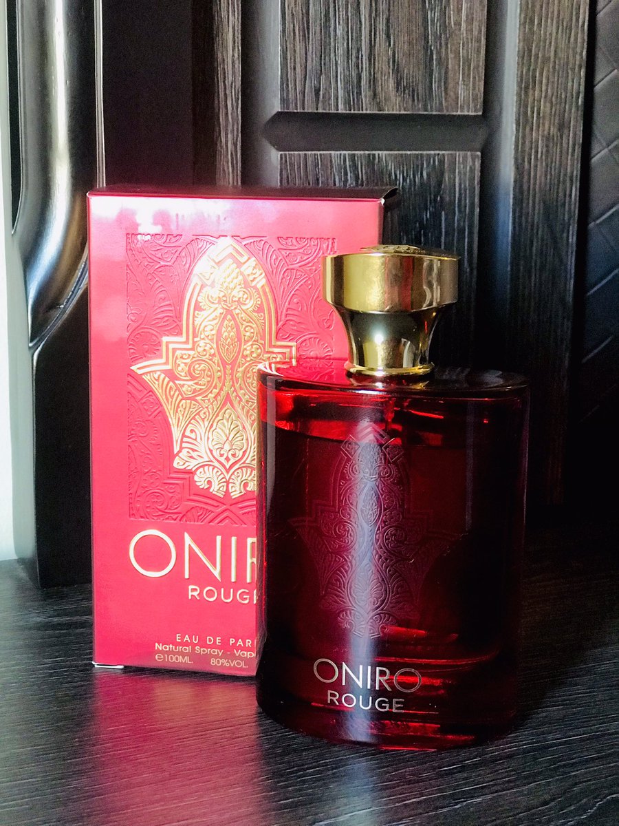 SentleSeeletso's tweet photo. Hey guys 🌼
I’m selling those Arabic Perfumes

Price:P380
Contact; 74213346 https://t.co/v22JlRq5qi
