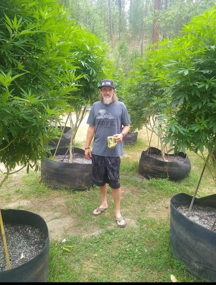 kushmatt_'s tweet photo. Green Morning Canna Peeps.. #NFSOT #itswhatwedo #groyourown #whatsinyourpot #thirdeyeorganix #organic #medicinal #fkcancer #bugnetix #stickyfingers .. get your Grow On!!๐ https://t.co/xnQfVrRdOw