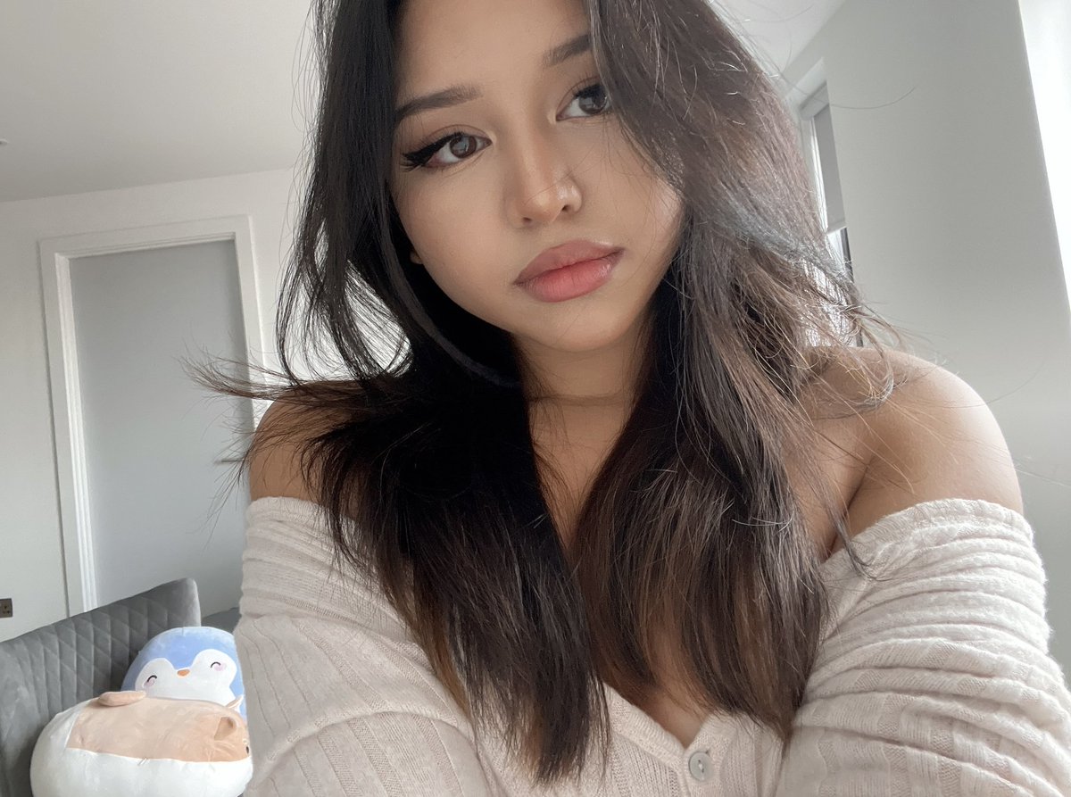 Ashlyne on Twitter: "hey"