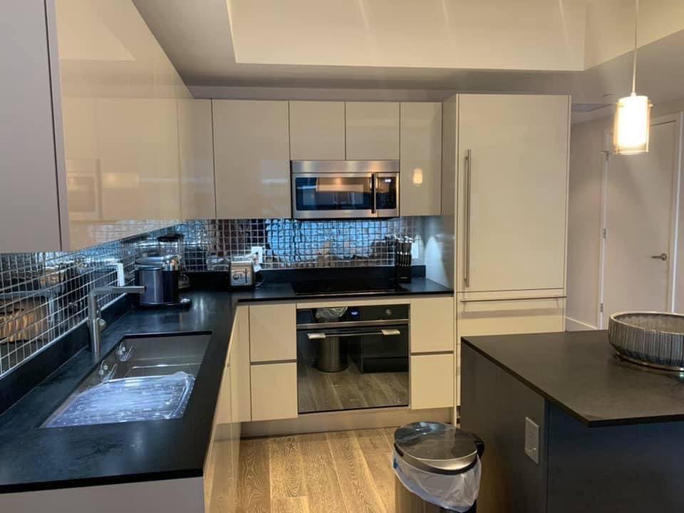 AFRealty's tweet photo. 🌇 1010 Brickell
📍 1010 Brickell Ave, Unit 2409
🛏 Bed 2 - 🧼 Bath 2
📐 1,028 Sq Ft
💵 For Rent: $6,000/m

Must see to appreciate, this sweet apartment has been tastefully furnished and decorated. Featuring tile floor, modern kitchen and bathrooms. https://t.co/32ci12xubn