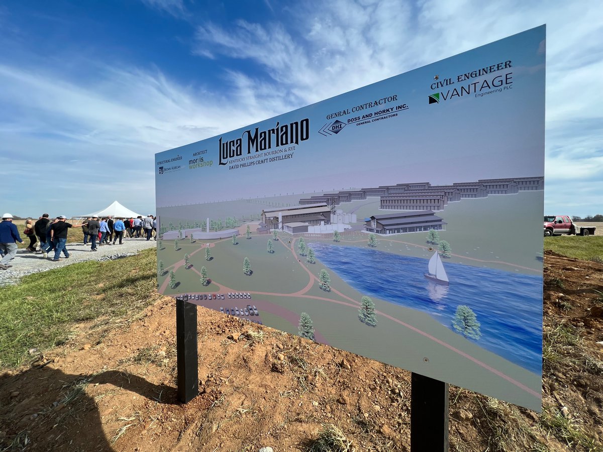 danvilleky's tweet photo. Luca Mariano broke ground today on their #bourbon distillery in east #danvilleky. Plans include an Italian restaurant, boutique hotel , shops, amphitheater and several rick houses. We'll let you know when its ready for you to come see it for yourself. Cheers! 🥃
@kybourbontrail https://t.co/svguNW74lI